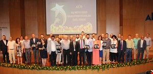 Yaş Meyve Sebze İhracatının Yıldızları Ödüllendirildi